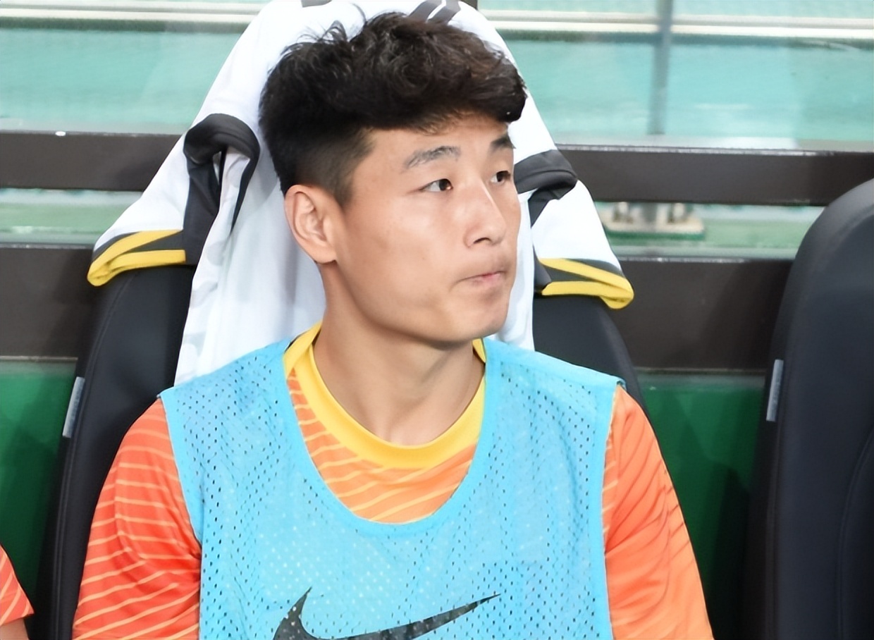 深圳队防守